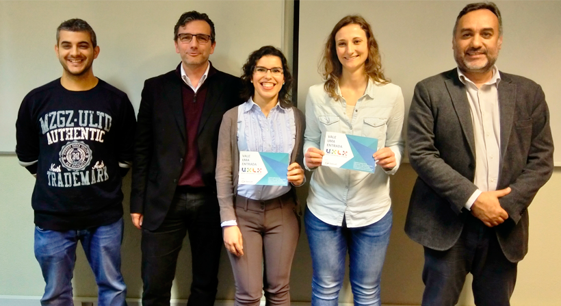 Alunas premiadas, júri Opensoft e professor da disciplina Interação Humano-Máquina Interação Humana