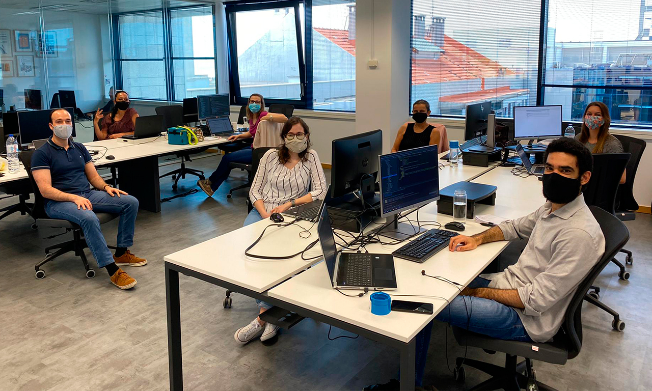 Equipas de regresso ao escritório Opensoft
